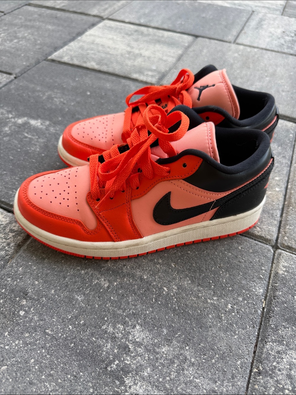 Nike Low Top Athletic Sneakers in Coral Red and Black